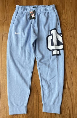 Men’s North Carolina Tar Heels UNC Nike Saturday Vault Fleece Pants Large - Image 1 of 2