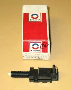 1980-1986 Corvette Camaro Firebird Cadillac NOS brake light switch 25504628 - Picture 1 of 2