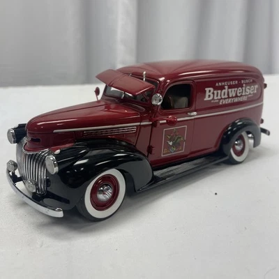 Camión de reparto Budweiser 1941 Danbury 1998 de colección dañado 1:24 ver fotos Foto 1 de 4