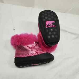 Sorel Pink Caribooties Crib Shoes Boots Size 3 Soft Sole 