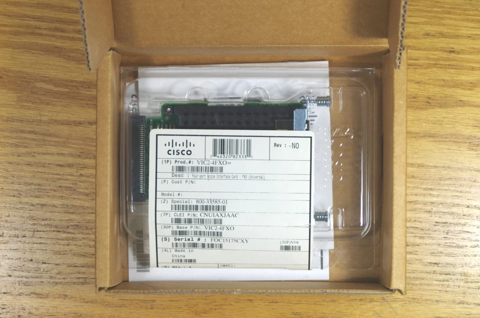 Cisco VIC2-4FXO  4-Port Voice Interface Card -  NEW - Open Box - Image 1 of 3