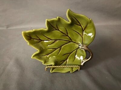 Tabletops Gallery Stonehenge 6&1/2” Olive Green Accent Leaf Dish - Image 1 of 3