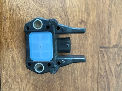 Sensor de impacto delantero derecho Toyota Sienna 2011 89173-08020 Foto 1 de 4