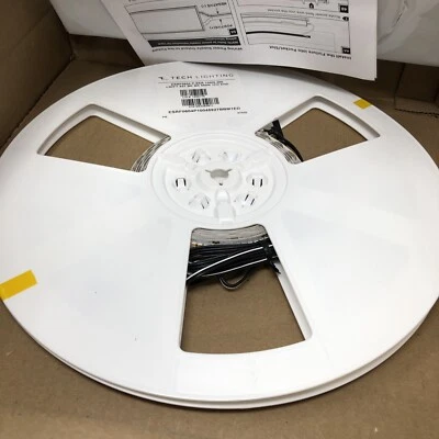 Tech Lighting Essence ESRF0604 P-SER 100IN 450 LM/FT 927 BL MWK 1FD END - Image 1 of 4