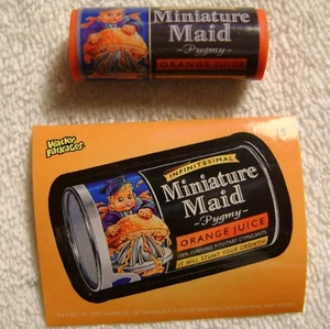 1,75" Wacky Packages Miniatura Cameriera Gomma Sticker Card Topps 2011 Minuto - Foto 1 di 3