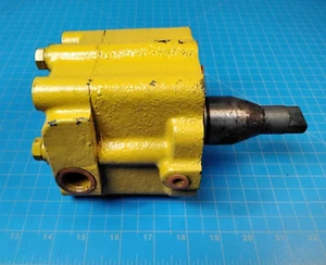 CAT Fuel Injection Transfer Pump 4M9213 - Picture 1 of 3