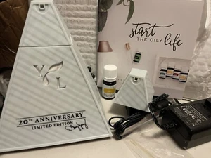 Young Living Book Start the Oily Life +AromaLux Atomizing Diffuser + extras$$ - Picture 1 of 2
