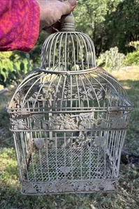 VINTAGE Old Actual Sweet Cute METAL BIRD CAGE BIRD HOUSE Wedding Centerpiece Art - Picture 1 of 24