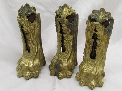 3 antiguos pies de muebles de lujo Ormolu dorados con patas peludas 6,5" francés/italiano Foto 1 de 4