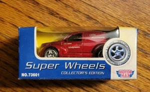 Motor Max Chrysler PT Cruiser Panel Special Edition Walgreen's 100th Red - Picture 1 of 2