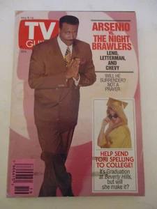 Tori Spelling, Arsenio Hall - TV Guide Magazin 1993 - Bild 1 von 1