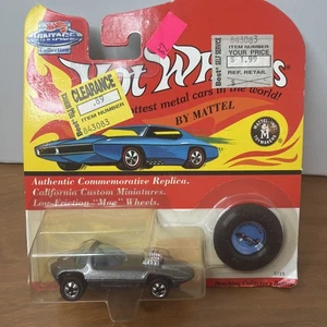 Hot Wheels Vintage Collection Metallic Silver Silhouette with Button - Picture 1 of 24