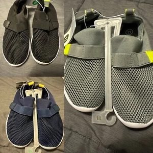 Cat & Jack Austen Water Shoes In Gray And Black Sizes 10-11-12