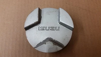 Isuzu OEM 2001 2002 2003 2004 Rodeo Painted Plastic Center Cap 897314 76030-01 - Image 1 of 2