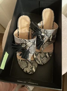 Tahari Open Tow Sandals With Tassels Mix Colors Size 6M Women's With Box  - Picture 1 of 12