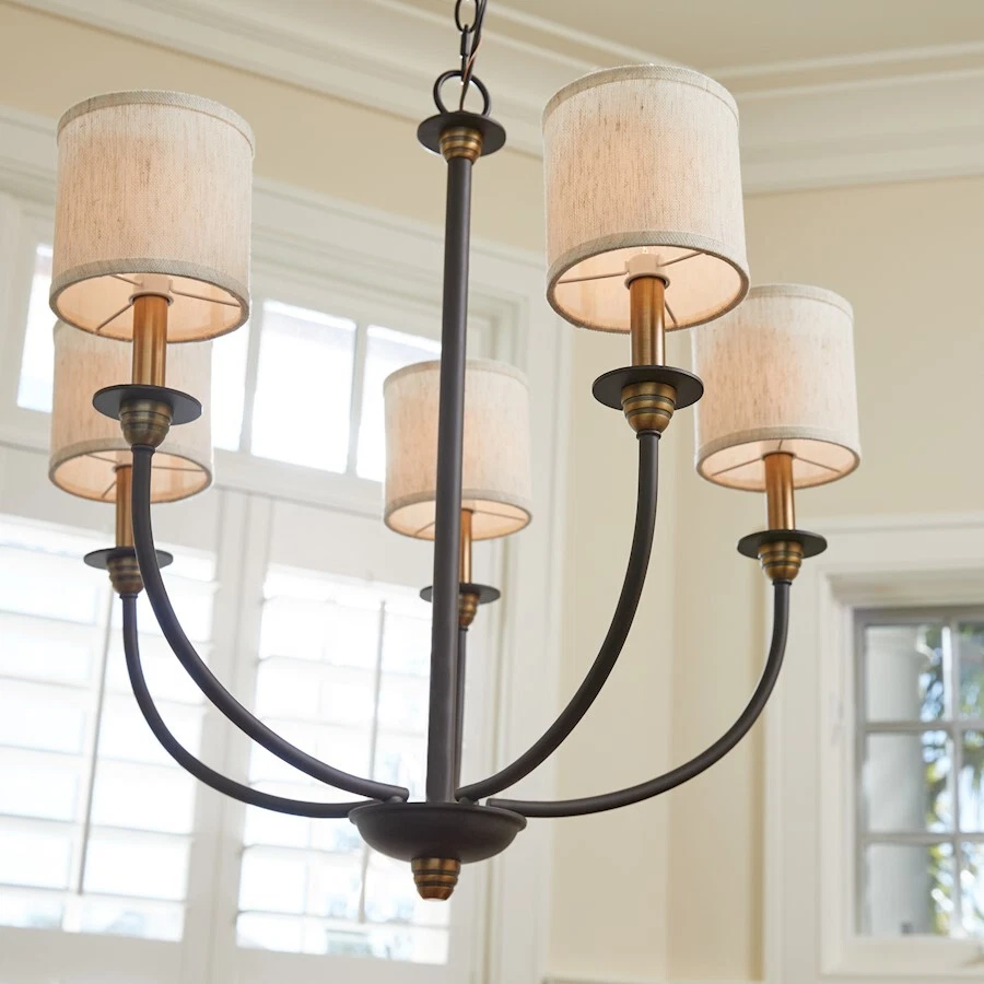 Lámpara de araña Quoizel Audley de 5 luces, bronce antiguo - ADY5005 OZ Foto 1 de 1