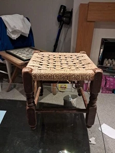 Vintage Retro Rope Rattan Hemp Small Wooden Foot Stool Woven Top 29 x 29x 29cm - Picture 1 of 9