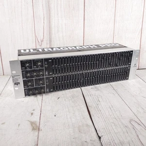 Behringer Ultragraph Pro FBQ6200 Stereo 31-Band Graphic EQ w/ Feedback Detection - Picture 1 of 5