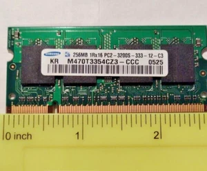SAMSUNG MEMORY CARD 256MB 1Rx16 PC2-3200S-333-12-C3 P/N: M470T3354CZ3 - Picture 1 of 4