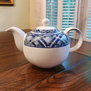 Vintage Royal Doulton Everyday China Glen Ora Teapot Blue & White Plaid England - Picture 1 of 7