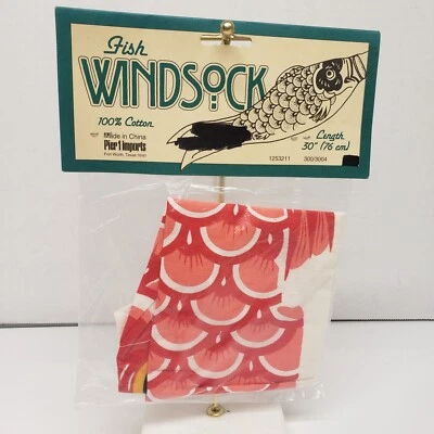 NUEVO De Colección Fish Windsock 100% Algodón Pier 1 Importaciones 30" Elige Rojo, Gris o Azul Foto 1 de 4