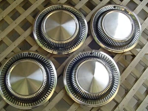 1960 PLYMOUTH FURY GTX RD RUNNER BELVEDERE SATELLITE HUBCAPS WHEEL COVERS MOPAR - Picture 1 of 10