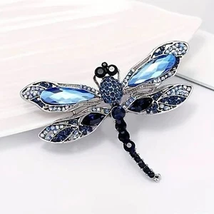 Stunning Rhinestone Dragonfly Brooch - Picture 1 of 11