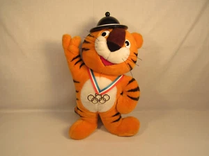 Vintage 1988 Seoul Korea Olympic Games Hodori Tiger Mascot Plush 16" - Picture 1 of 11
