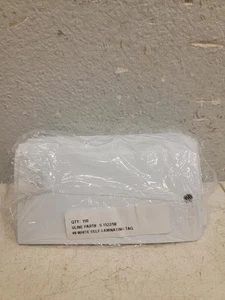 Etiquetas autolaminables Uline S-15227W - 6 1/4 x 3 1/8", blancas 100 un. - Imagen 1 de 4