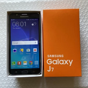 Brand New Samsung Galaxy J7 Duos SM-J700F Dual SIM 16GB Unlocked Smartphone - Picture 1 of 15