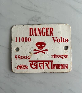 Tablero de letreros esmaltados de porcelana de alto voltaje de advertencia original vintage 8"X10" - Imagen 1 de 5