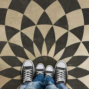 20'' x 30'' Vinyl Floorcloth (Pattern 01 - We’re all Mad Here) - Picture 1 of 5
