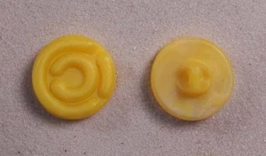 Button Set Satin Glass Yellow Round Partial Circle 11/16” 18mm 28L Czechia - Picture 1 of 1