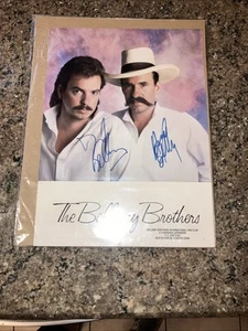 Foto autografiada de 8x10 de Bellamy Brothers sin certificado de autenticidad - Imagen 1 de 4