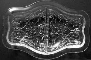 McKee Clear Crystal Rock Crystal Pattern 11.5"l 2-Part Divided Relish Plate - Picture 1 of 3