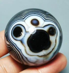 Beautiful Natural Madagascar Banded agate Ball Crystal Reiki Healing - Picture 1 of 9
