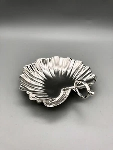 VICTORIAN STERLING SILVER LEAF DISH, MAPPIN & WEBB, SHEFFIELD, 1893 - Picture 1 of 6