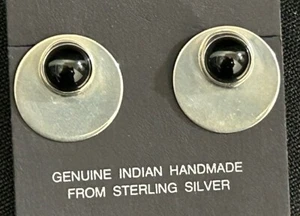 Navajo Round Sterling Silver and Onyx Post Earrings NEW - Picture 1 of 4