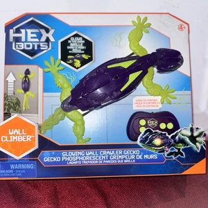 HEX BOTS Glow-in-the-Dark Gecko, Rechargeable Remote Control Robot Kids Toys, Cl - Picture 1 of 3
