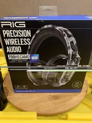 RIG 700HS Camo Wireless Gaming Headset for PS5 / PS4 / PC 2-1A - Image 1 of 2