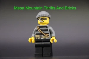 LEGO® Burglar Crook Minifig cty0358 City Bandit Mask Robber Thief 60009 60007 - Picture 1 of 4