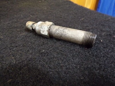 Respirador de eje de motor Massey Ferguson MF12 Hydra Tecumseh 12 HP HH120 Foto 1 de 2