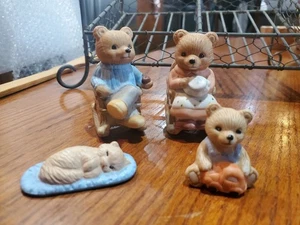 Home Interiors 1980s (HOMCO) Grandpa, Grandma and Baby And Cat  grouping  - Picture 1 of 14