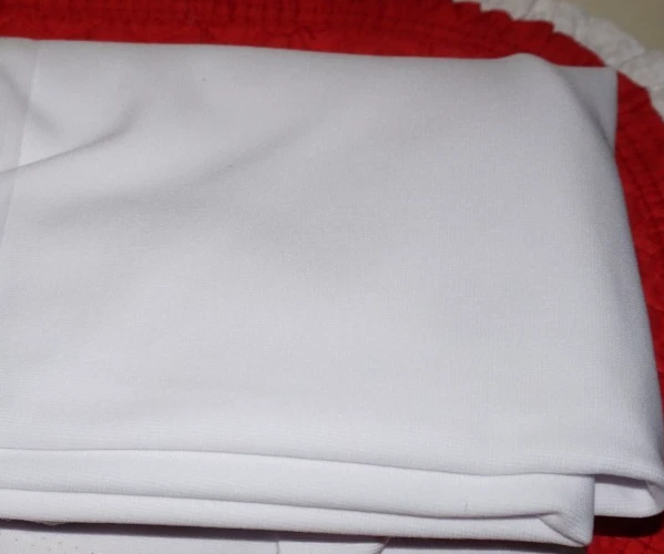 Tecido de poliéster 1-1/2yds x 60", sem marca, "Jersey", branco, elástico, durável - Imagem 1 de 1