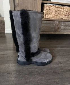 UGG Sunburst Tall Boot Womens size 5 - Picture 1 of 7