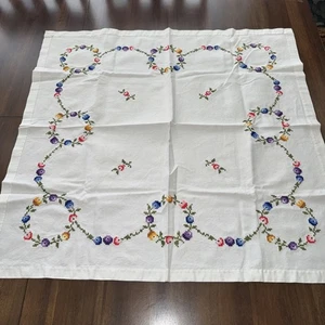 Vintage Embroidered White Tablecloth Cross Stitch Floral 31" x 30" - Picture 1 of 6