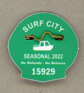 2022 SURF CITY LBI NEW JERSEY SEASONAL BEACH BADGE / TAG WITH PIN - Picture 1 of 1