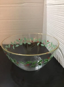 Arcoroc France Christmas Serving Salad Glass Bowl 9' Holiday Berry - Picture 1 of 3