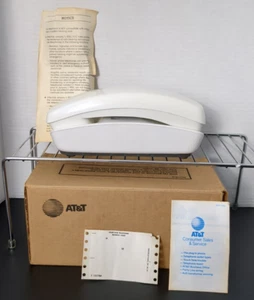 AT&T Trimline Rotary Dial Wall Phone in White Vintage With Box - Picture 1 of 9