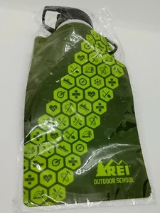 REI OUTDOOR SCHOOL Flexible Water Bottle Bag Re-Usable Eco Friendly NEW A1 - Picture 1 of 2